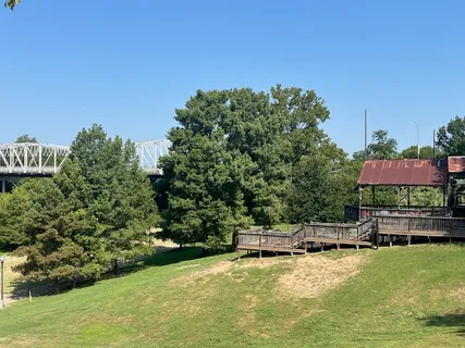 $349,000 | 326 Linden Street, Bastrop, TX 78602