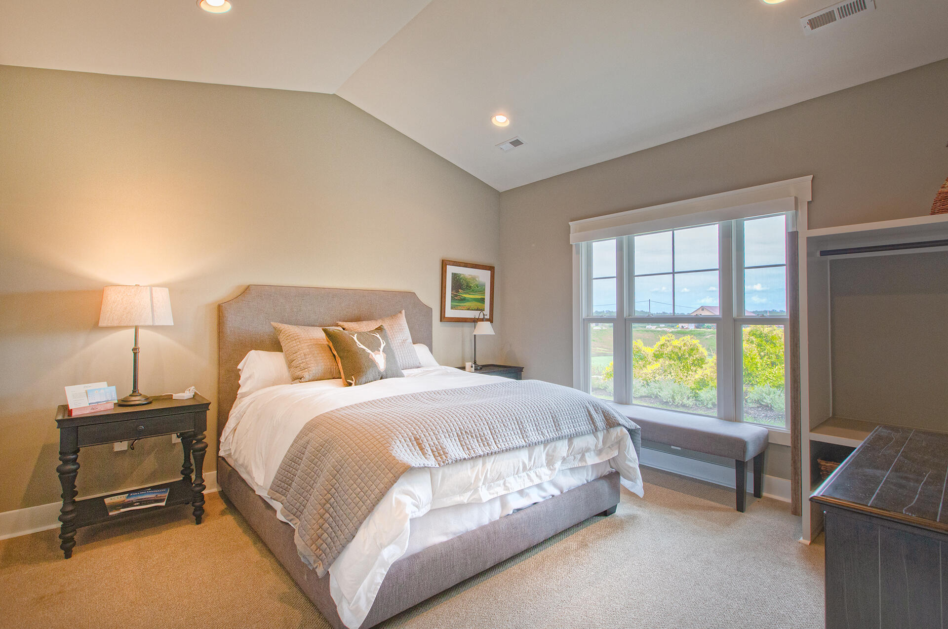 3540 Ballyhack Trail Roanoke, VA 24014 - Photo 20 of 61 a bedroom with a bed and a window