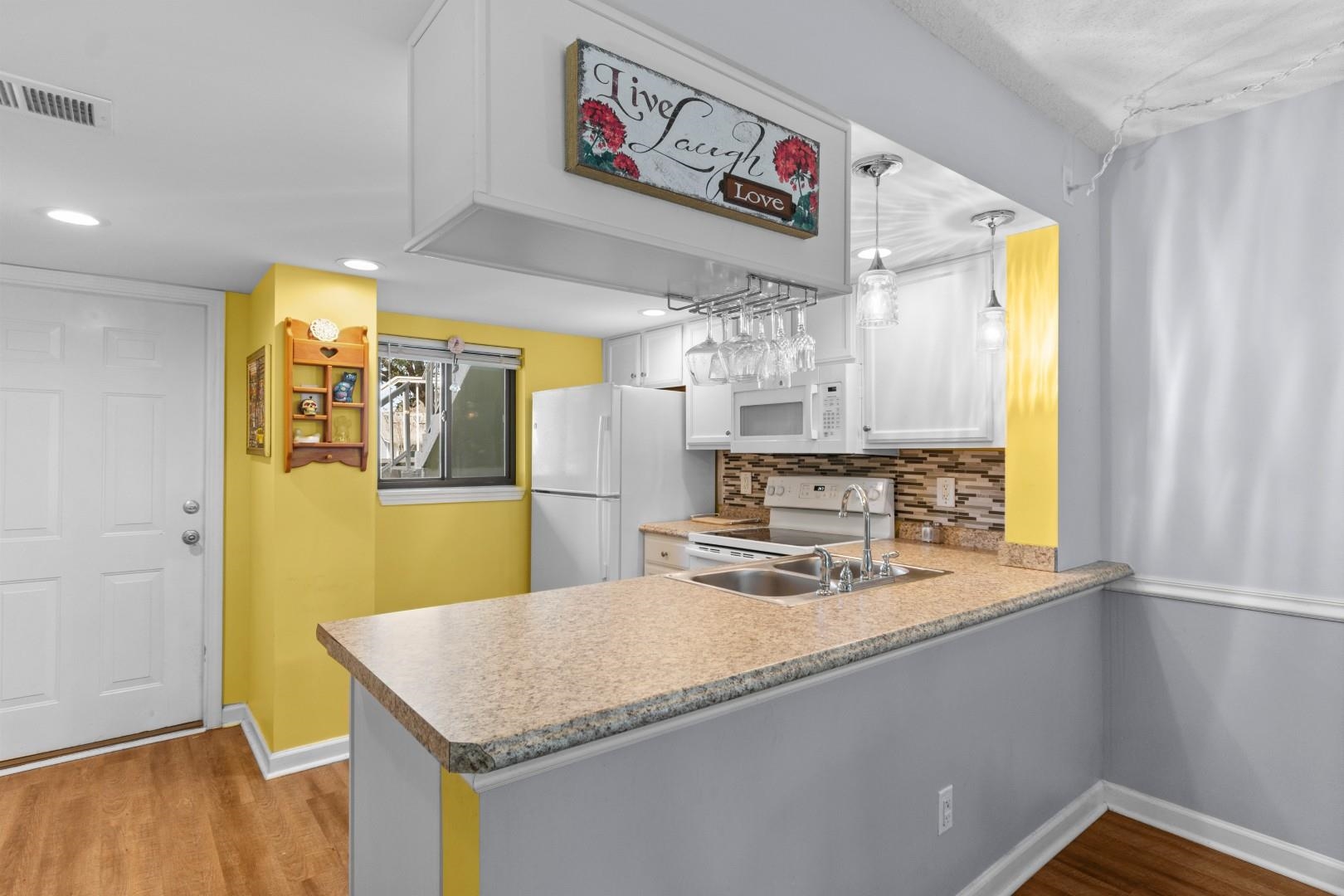 1301 Pridgen Road, Unit 1004 Myrtle Beach, SC 29577 - Photo 5 of 36