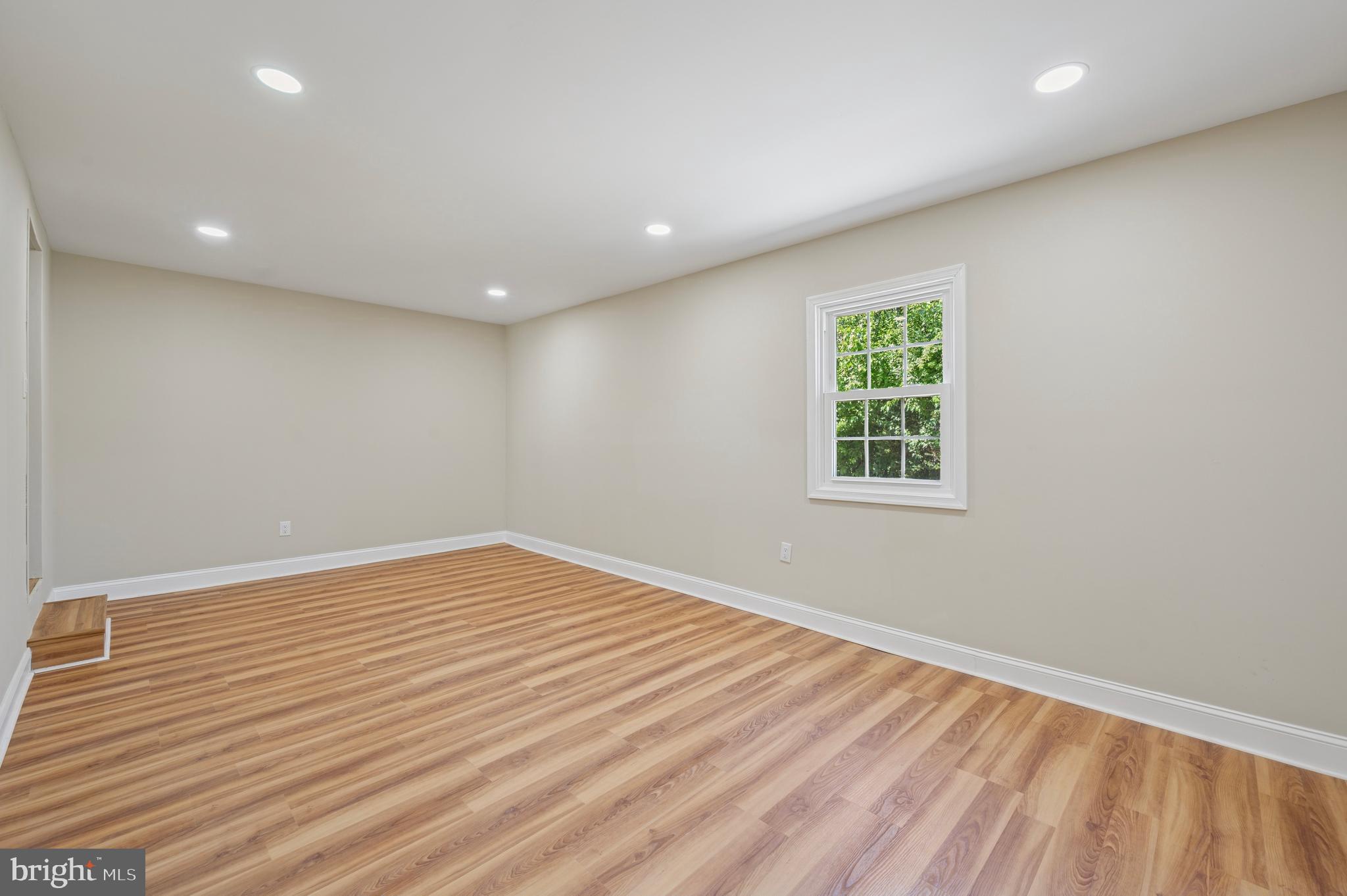 220 Farnham Road Havertown, PA 19083 - Photo 15 of 26 Family Room