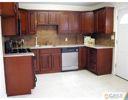315 Aldrich Road Howell, NJ 07731 - Photo 2 of 13 Gallery Image 2