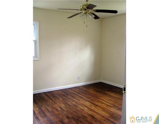 315 Aldrich Road Howell, NJ 07731 - Photo 6 of 13 Gallery Image 6