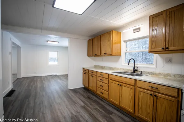 $275,000 | 1861 East Monroe Street, White Cloud, MI 49349