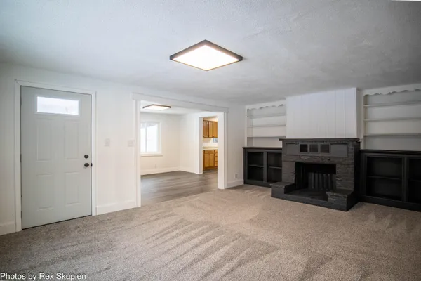 $275,000 | 1861 East Monroe Street, White Cloud, MI 49349