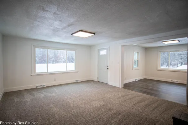 $275,000 | 1861 East Monroe Street, White Cloud, MI 49349