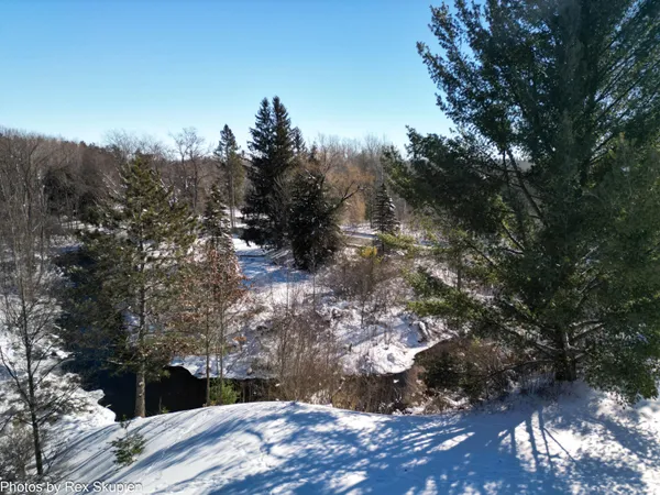 $275,000 | 1861 East Monroe Street, White Cloud, MI 49349