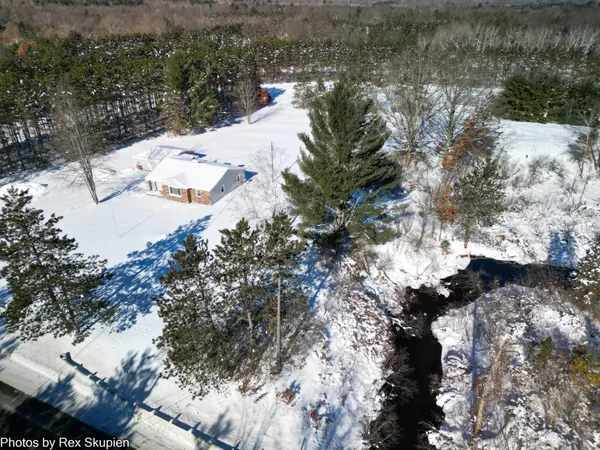 $275,000 | 1861 East Monroe Street, White Cloud, MI 49349