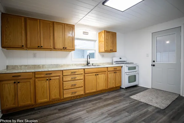 $275,000 | 1861 East Monroe Street, White Cloud, MI 49349