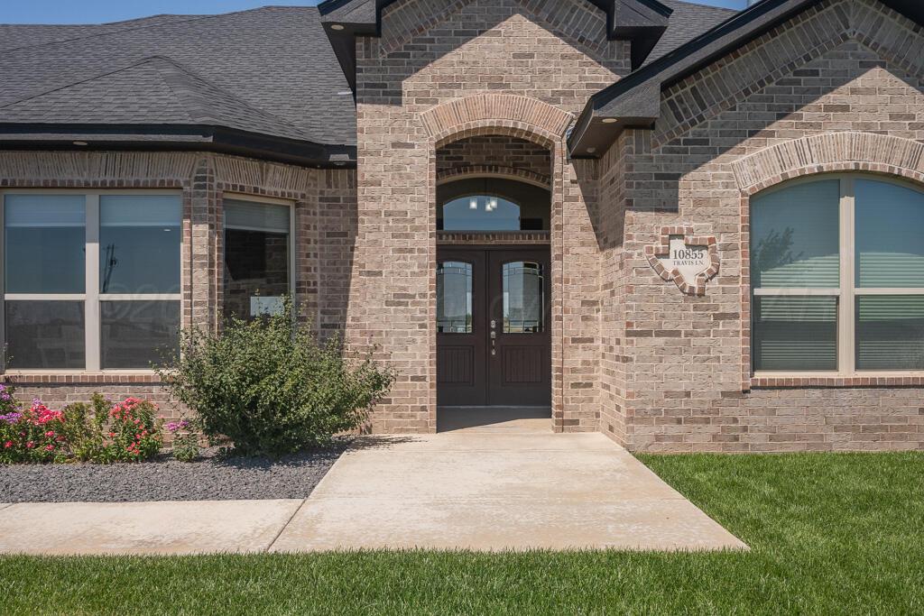10855 Travis Lane Dumas, TX 79029 - Photo 3 of 40 front 5