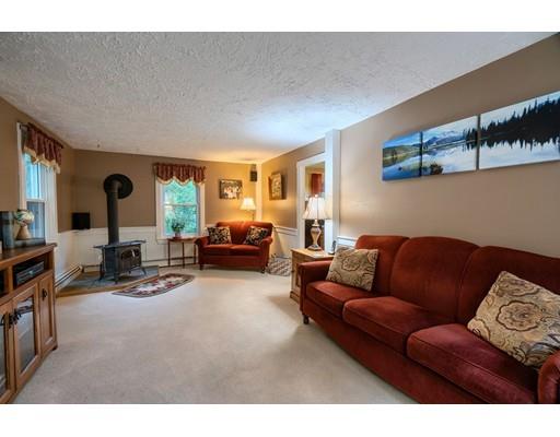 61 Prescott Street Rutland, MA 01543 - Photo 17 of 41