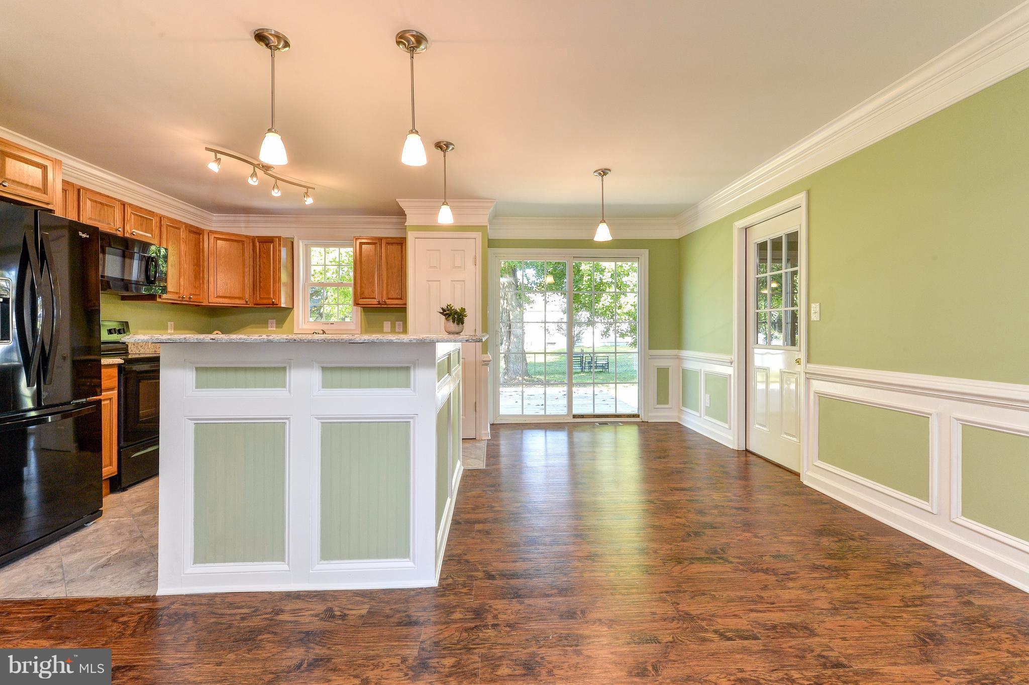 216 White Hall Road Elkton, MD 21921 - Photo 3 of 24 Awesome Center Island with Breakfast Bar