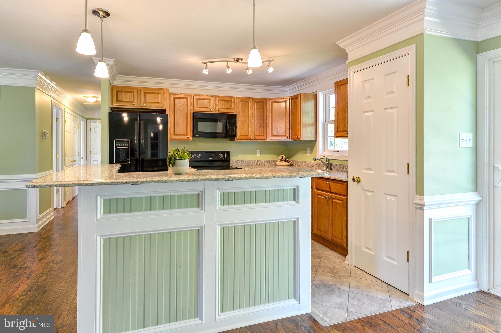 216 White Hall Road Elkton, MD 21921 - Photo 5 of 24 Nice, Decorator Paint Touches