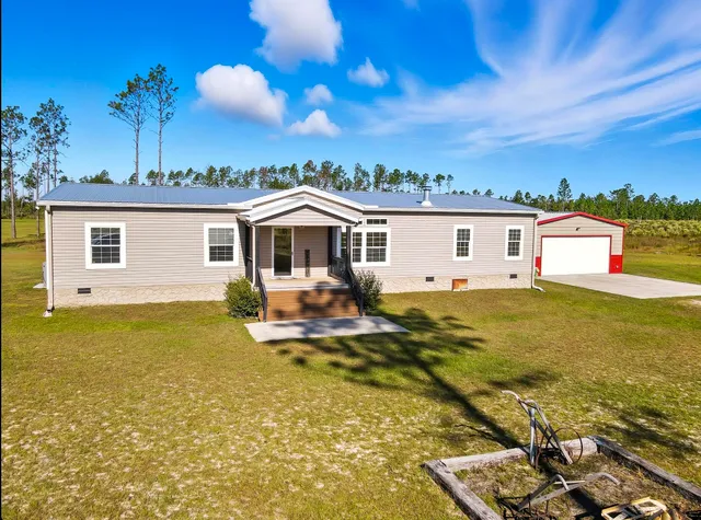 $610,000 | 641 Southeast Sequoyah Trail, Lee, FL 32059