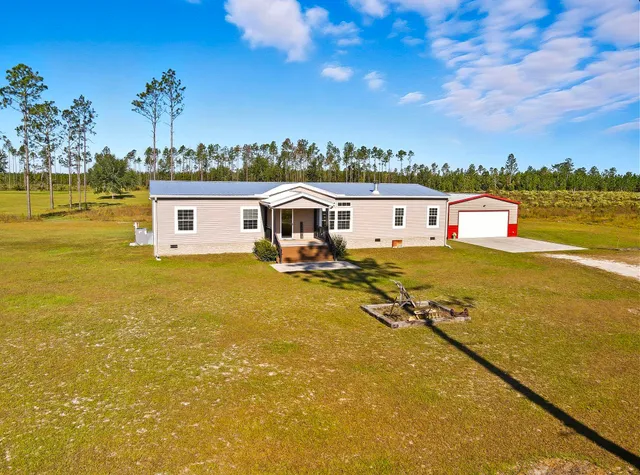 $610,000 | 641 Southeast Sequoyah Trail, Lee, FL 32059