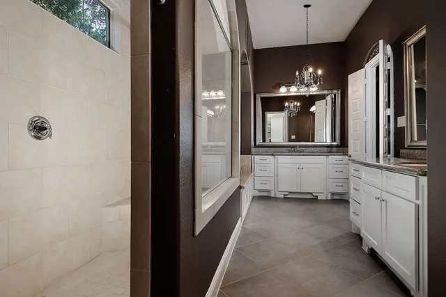 $899,000 | 330 Mill Creek Road, Pinehurst, TX 77362