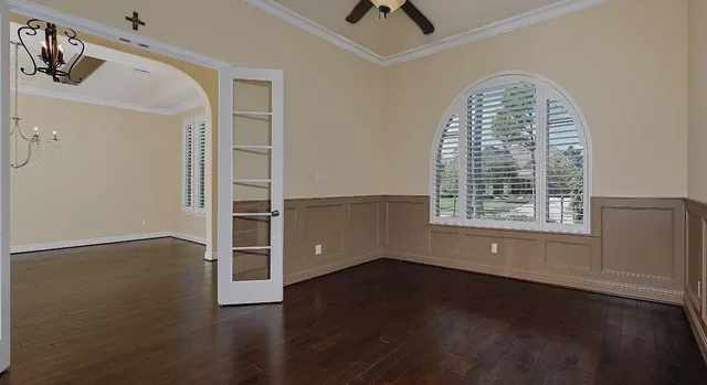 $899,000 | 330 Mill Creek Road, Pinehurst, TX 77362