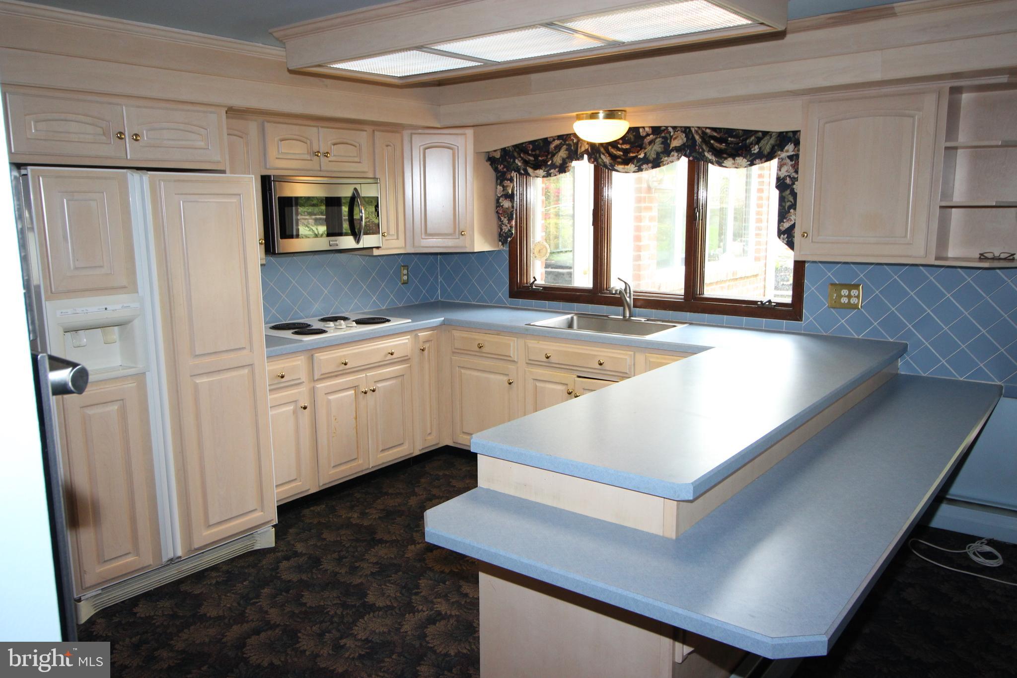 3232 Masons Mill Road Huntingdon Valley, PA 19006 - Photo 29 of 46 Kitchen 2