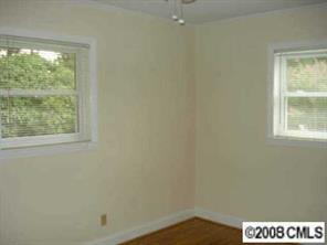 256 Frances Circle Fort Mill, SC 29708 - Photo 5 of 8 a picture of a window