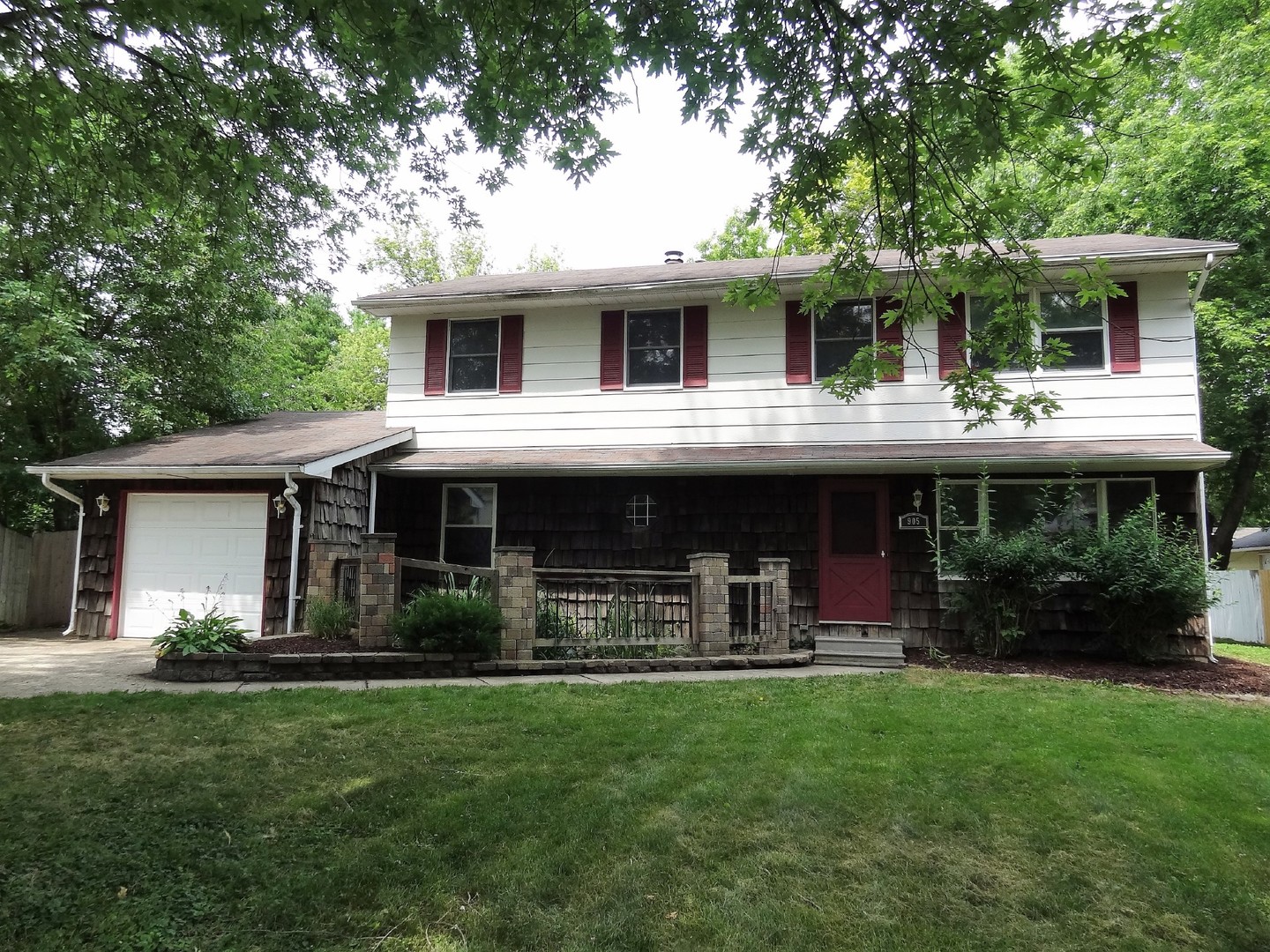 905 Morgan Street Yorkville, IL 60560 - Photo 1 of 25