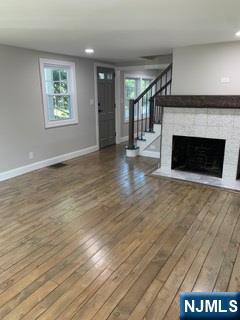 6 Standish Lane Butler, NJ 07405 - Photo 3 of 13