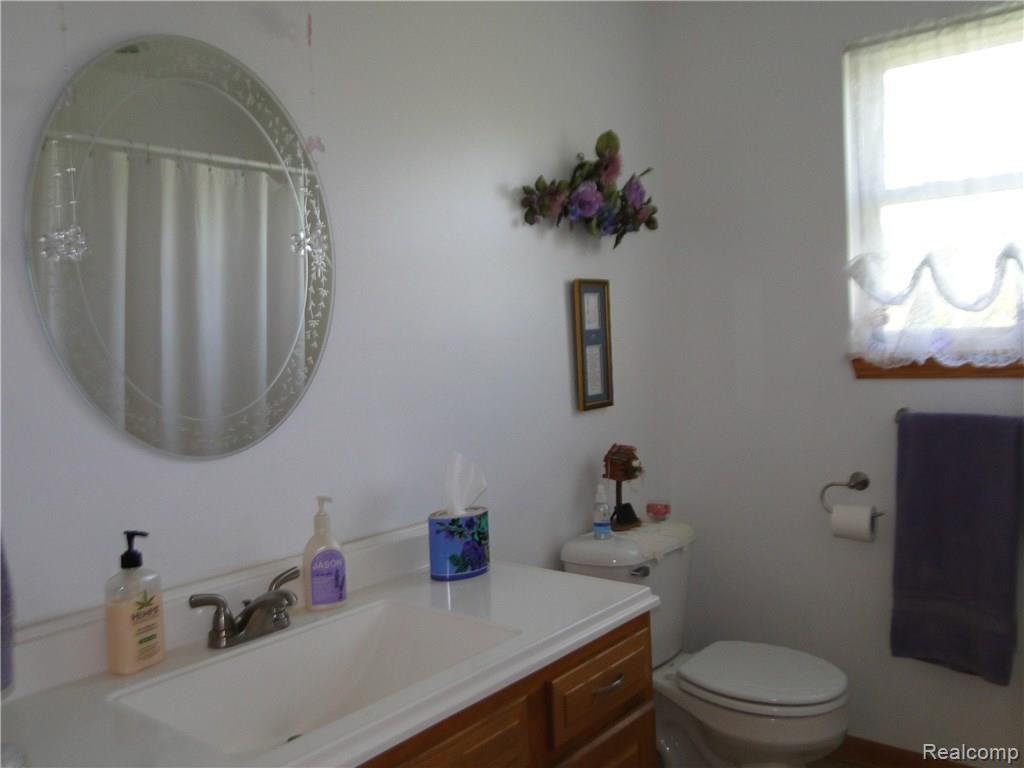 4051 Levalley Road Columbiaville, MI 48421 - Photo 16 of 34 Bathroom