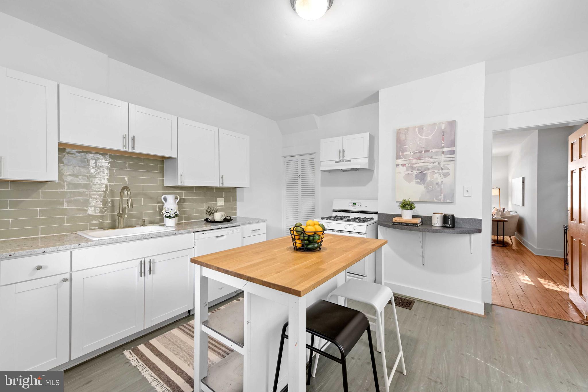 4526 Keswick Road Baltimore, MD 21210 - Photo 17 of 34