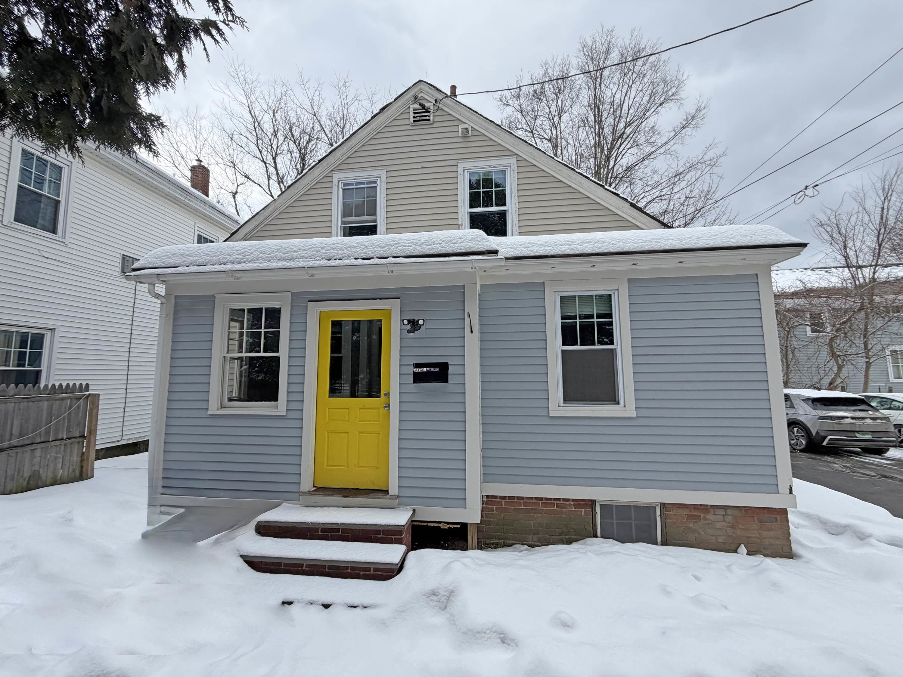 128 High Street Brattleboro, VT 05301 - Photo 2 of 17