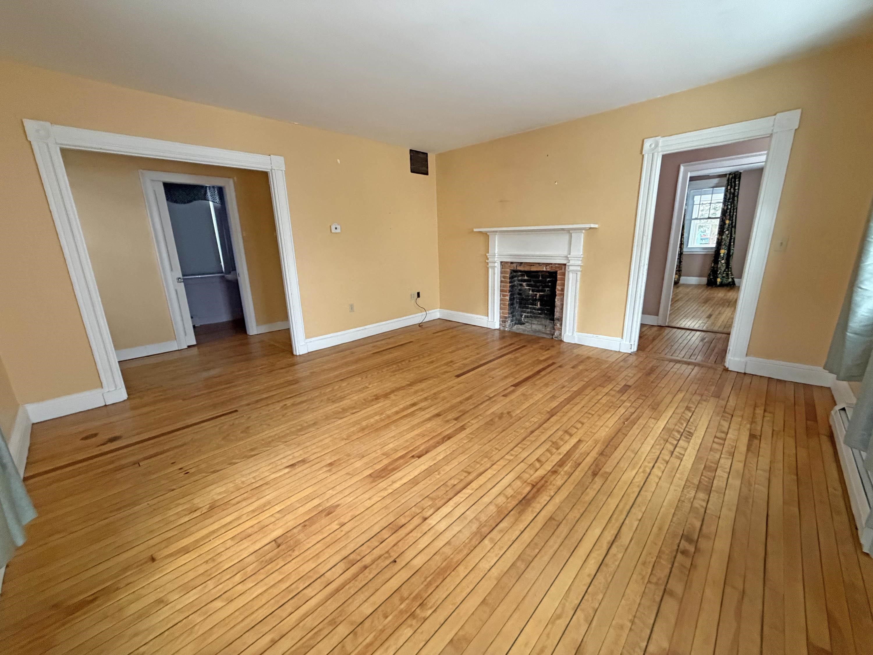 128 High Street Brattleboro, VT 05301 - Photo 5 of 17