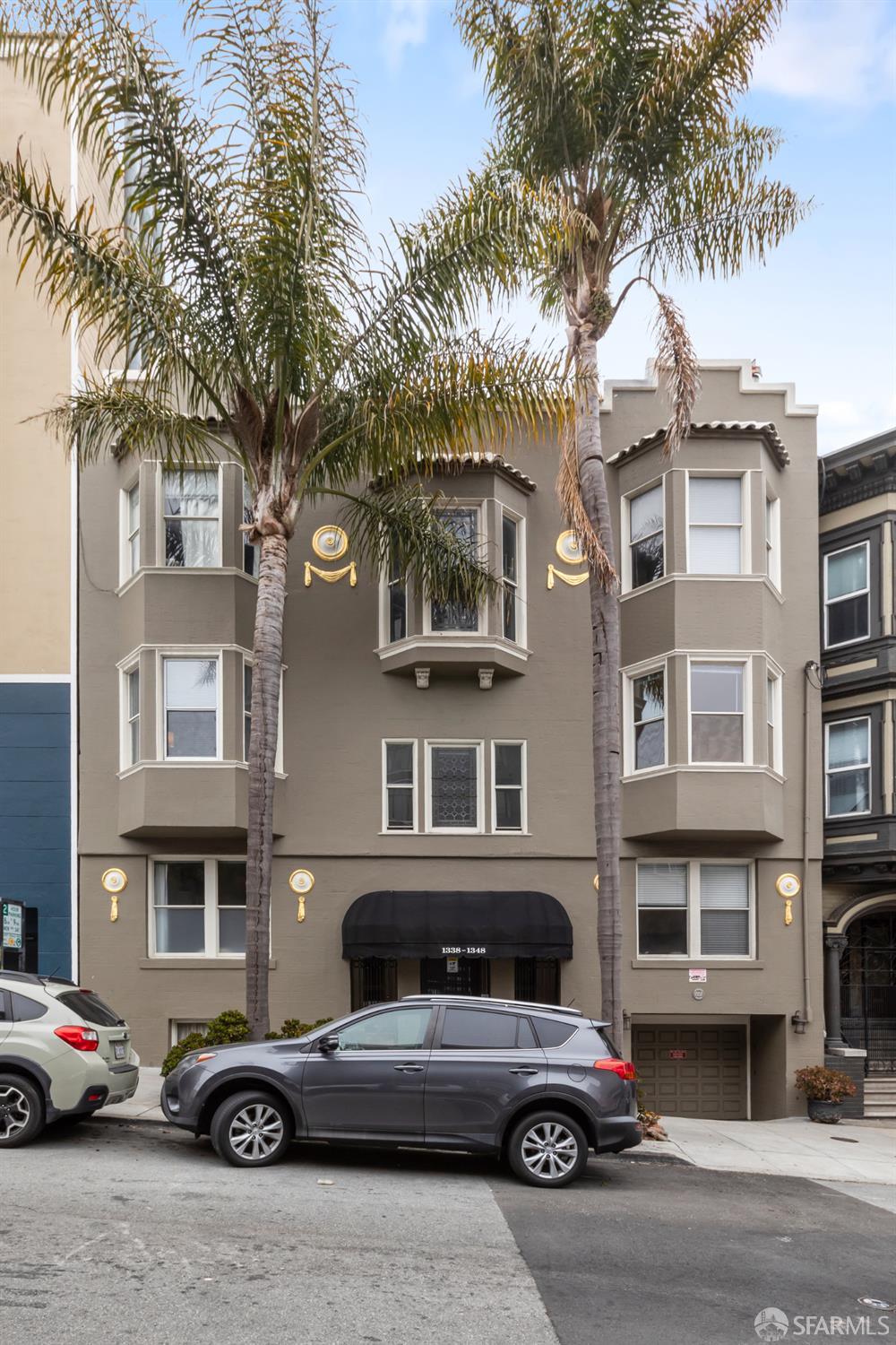 a car parked in front of a building