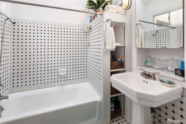 $4,400,000 | 1338 Larkin Street, San Francisco, CA 94109