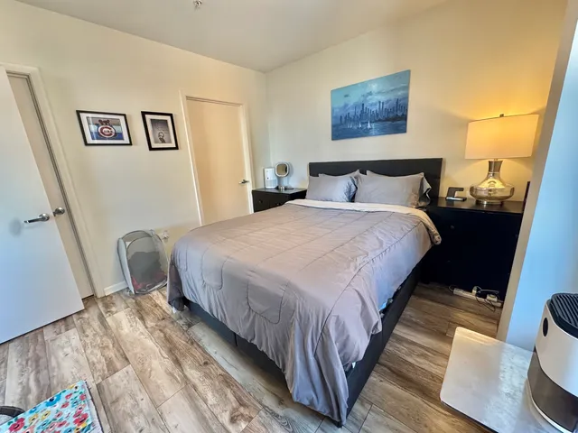 $289,900 | 1740 Oak Avenue, Unit 409, Evanston, IL 60201