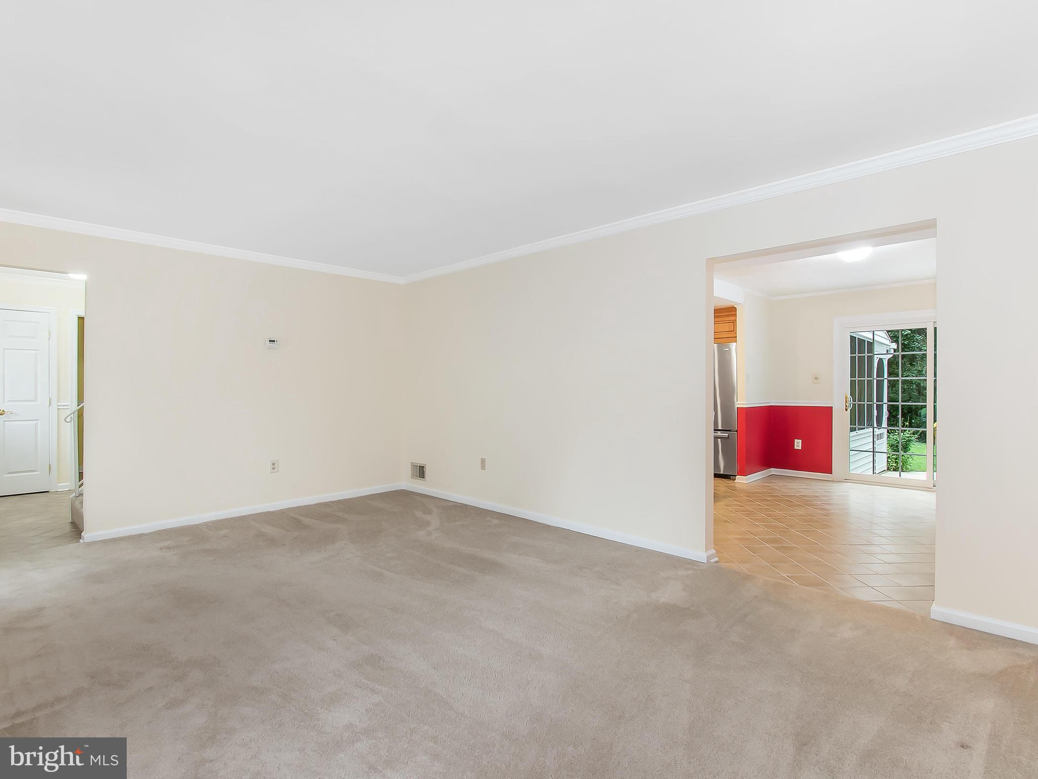 2226 Dairy Farm Road Odenton, MD 21113 - Photo 22 of 30 Living Room