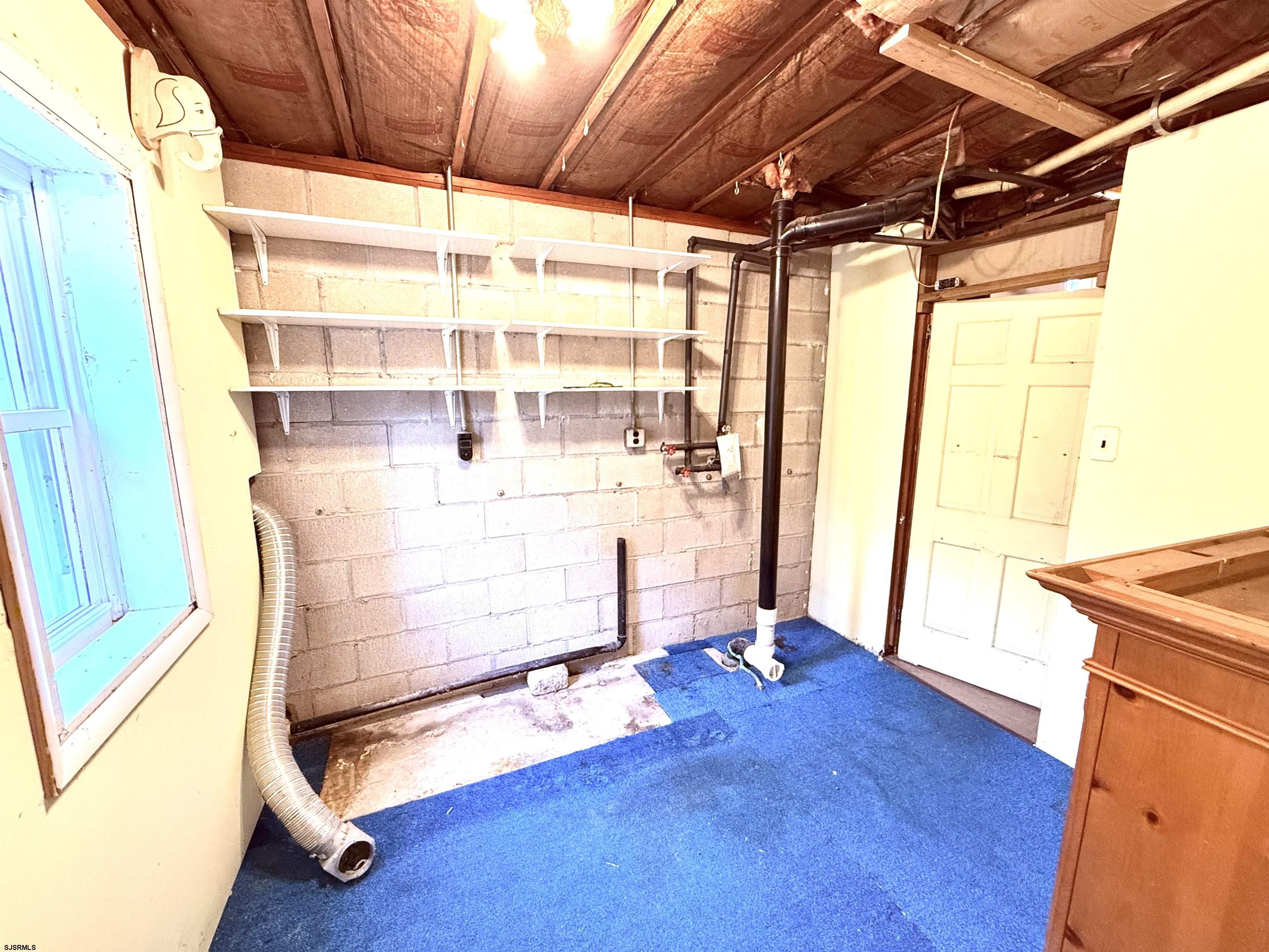 241 Mill Road Woodbine, NJ 08270 - Photo 31 of 31 a room with wooden door and glass window