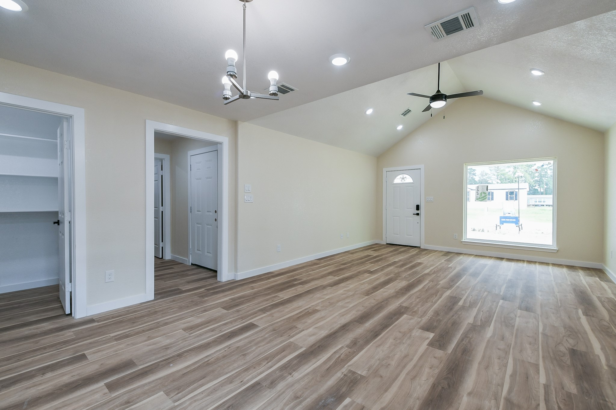 18715 Ratho Court Conroe, TX 77306 - Photo 12 of 29