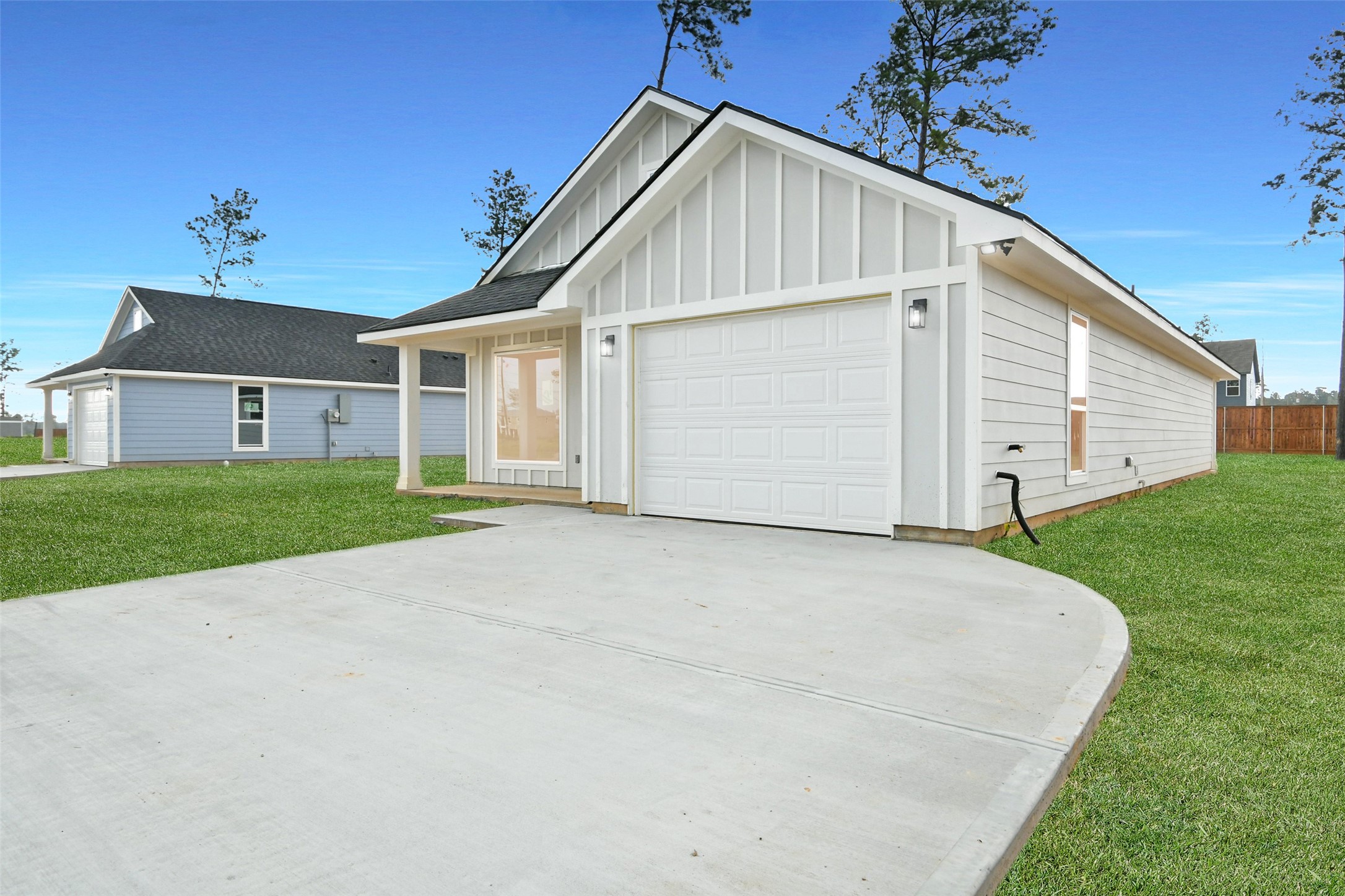 18715 Ratho Court Conroe, TX 77306 - Photo 3 of 29