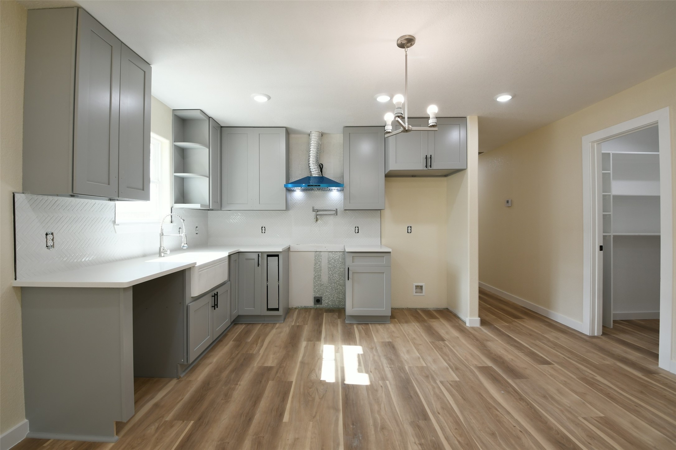 18715 Ratho Court Conroe, TX 77306 - Photo 5 of 29