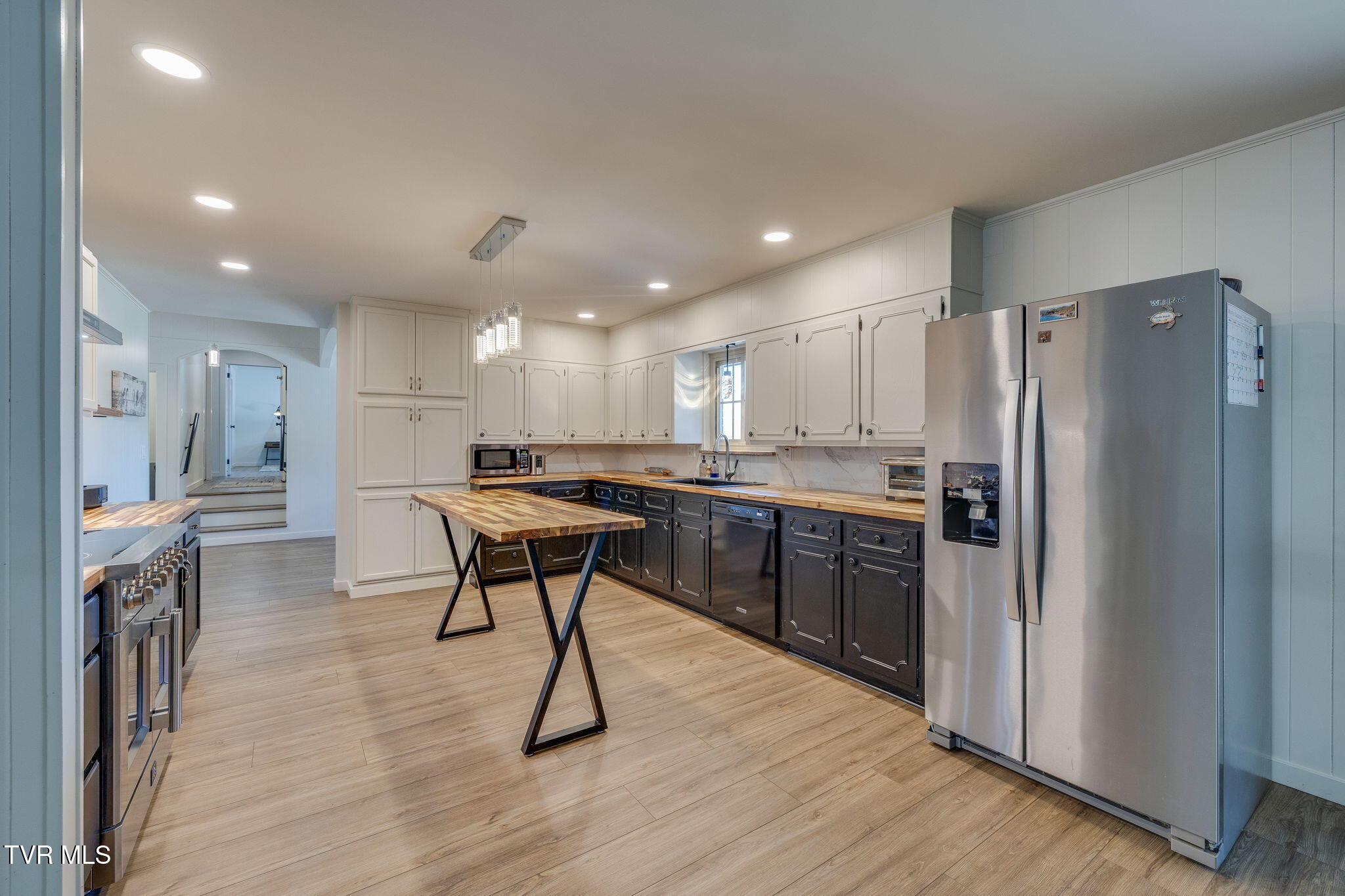 204 Luttrell Street Erwin, TN 37650 - Photo 16 of 59 13