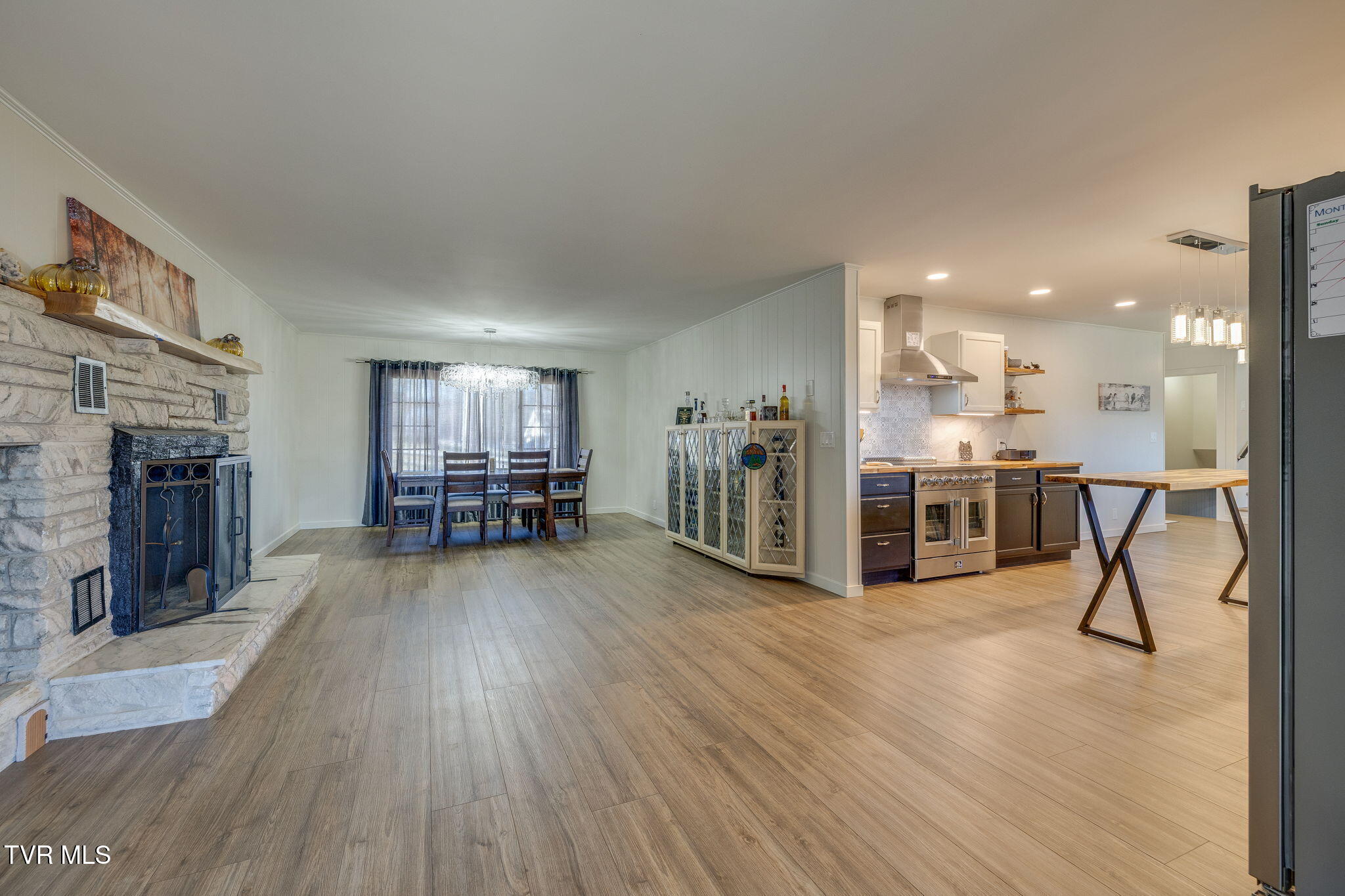 204 Luttrell Street Erwin, TN 37650 - Photo 19 of 59 17