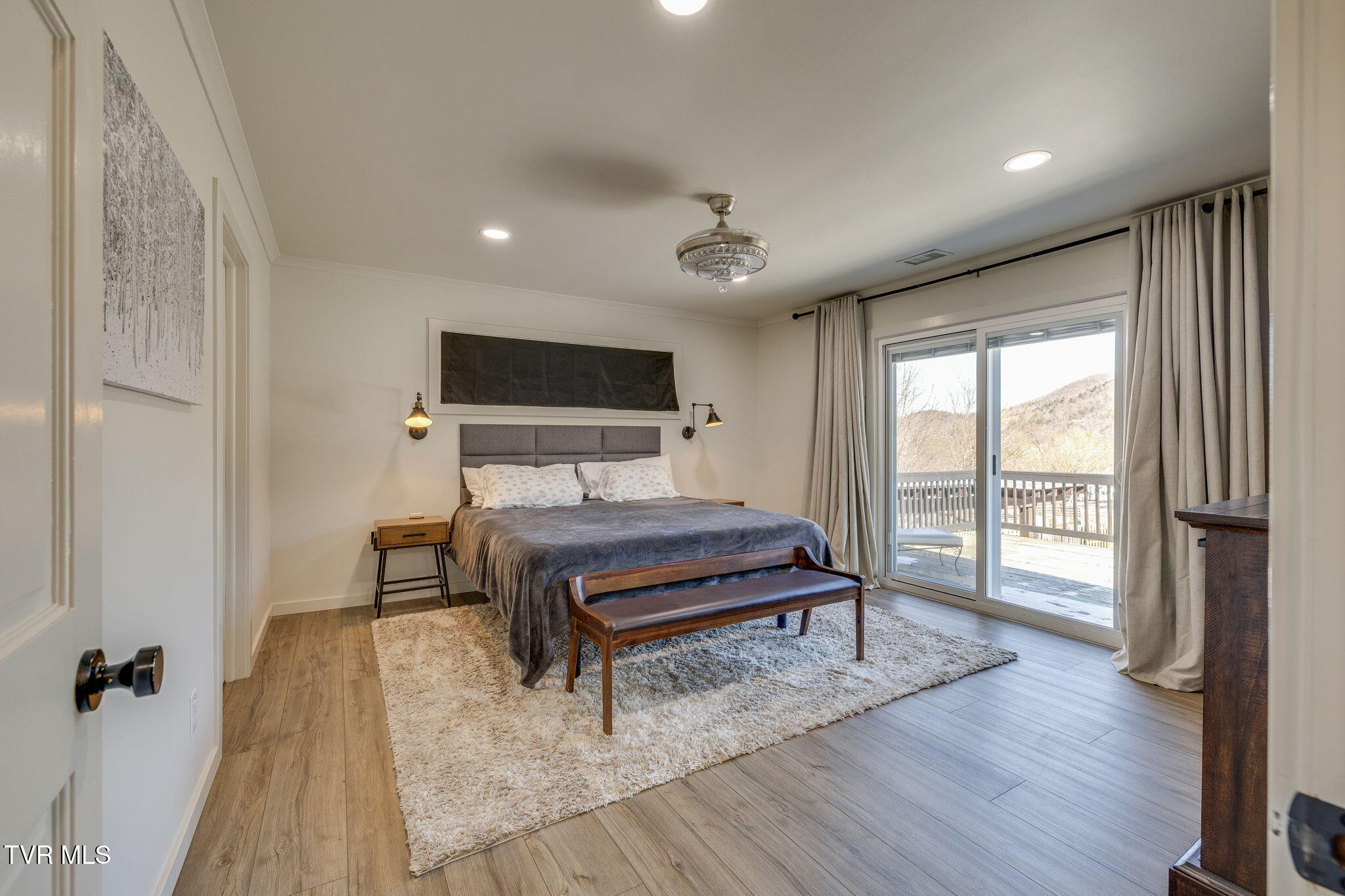 204 Luttrell Street Erwin, TN 37650 - Photo 23 of 59 20