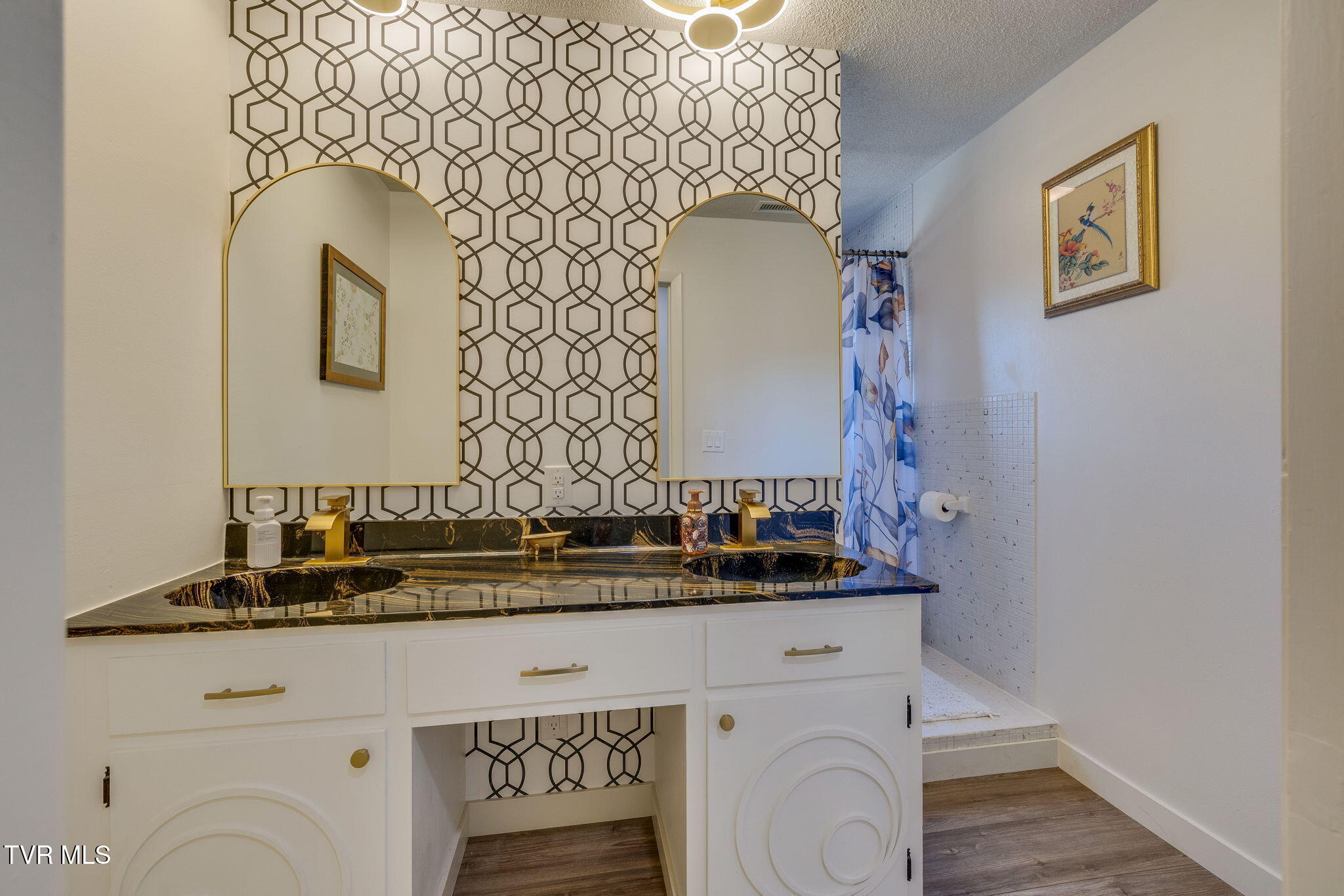 204 Luttrell Street Erwin, TN 37650 - Photo 32 of 59 29