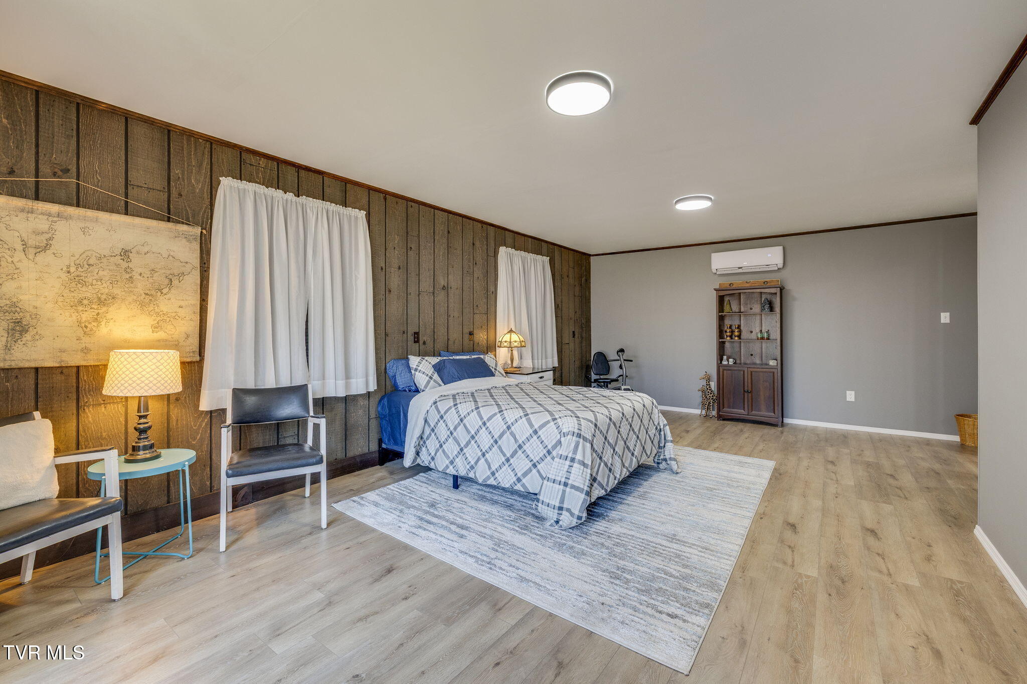 204 Luttrell Street Erwin, TN 37650 - Photo 41 of 59 38