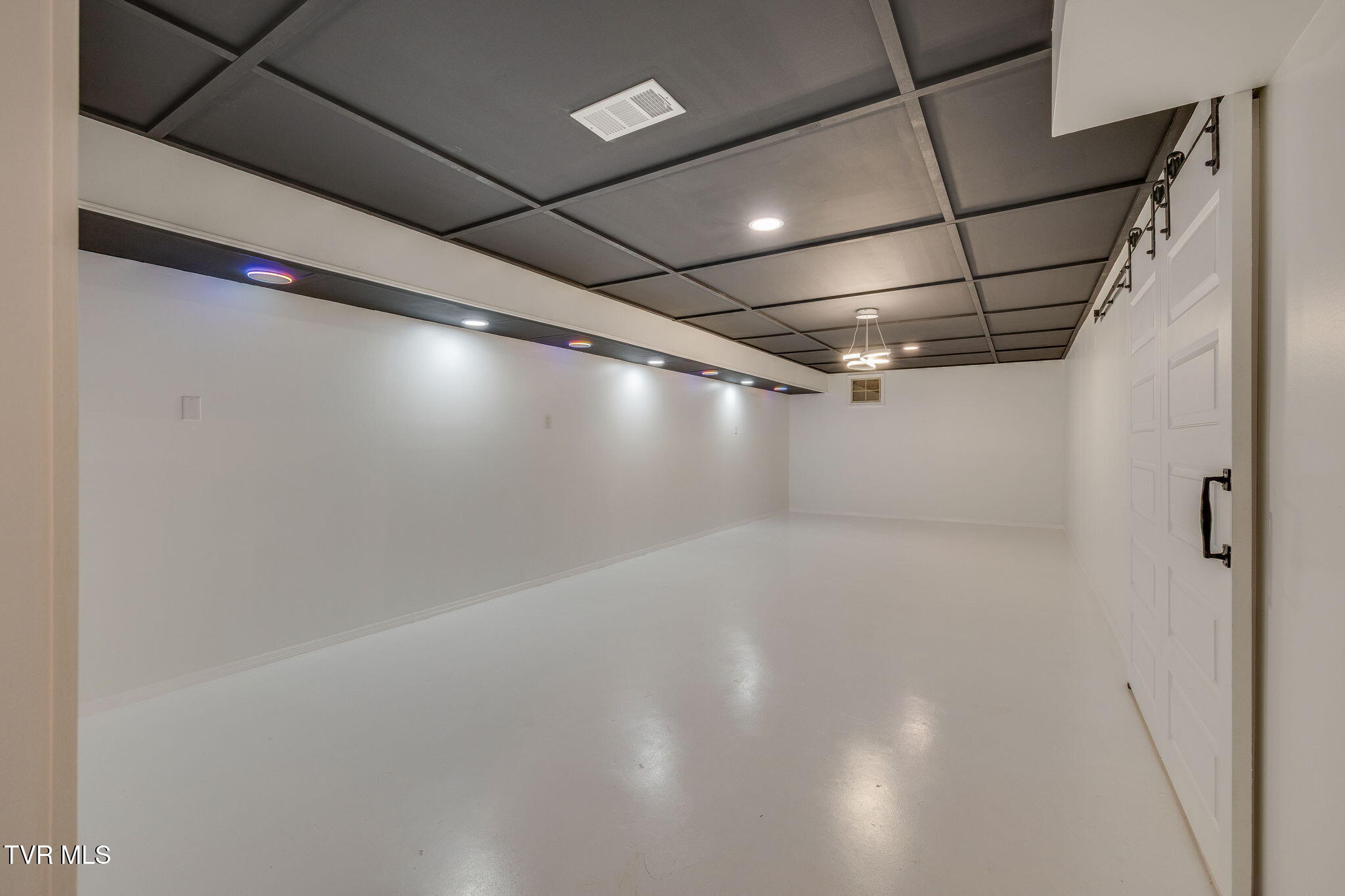 204 Luttrell Street Erwin, TN 37650 - Photo 44 of 59 41