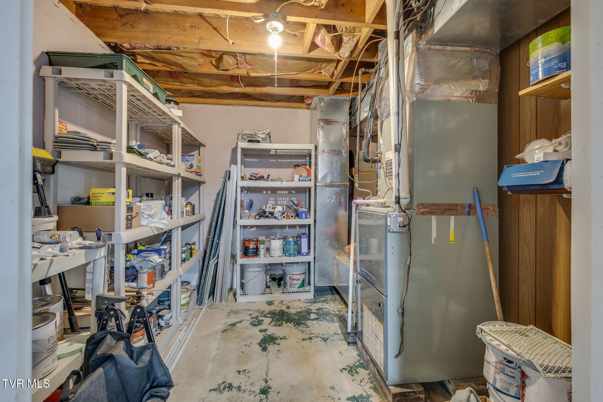 204 Luttrell Street Erwin, TN 37650 - Photo 52 of 59 49