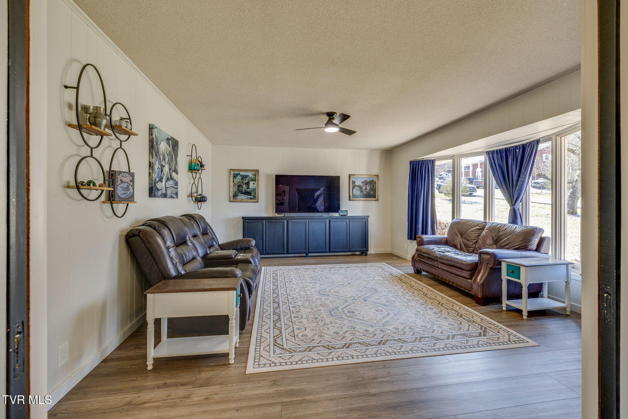 204 Luttrell Street Erwin, TN 37650 - Photo 9 of 59 6