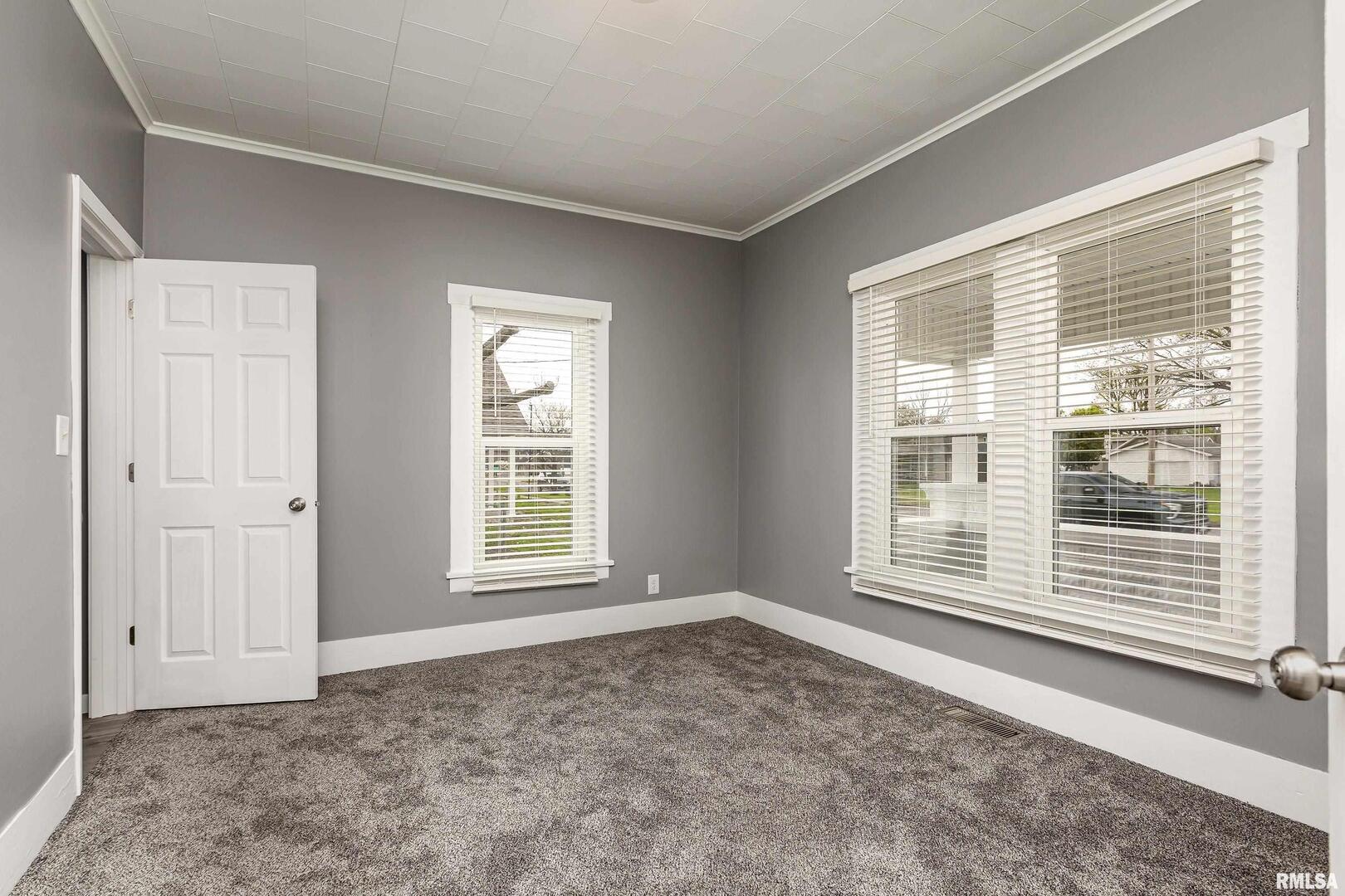 810 East Main Street West Frankfort, IL 62896 - Photo 17 of 35