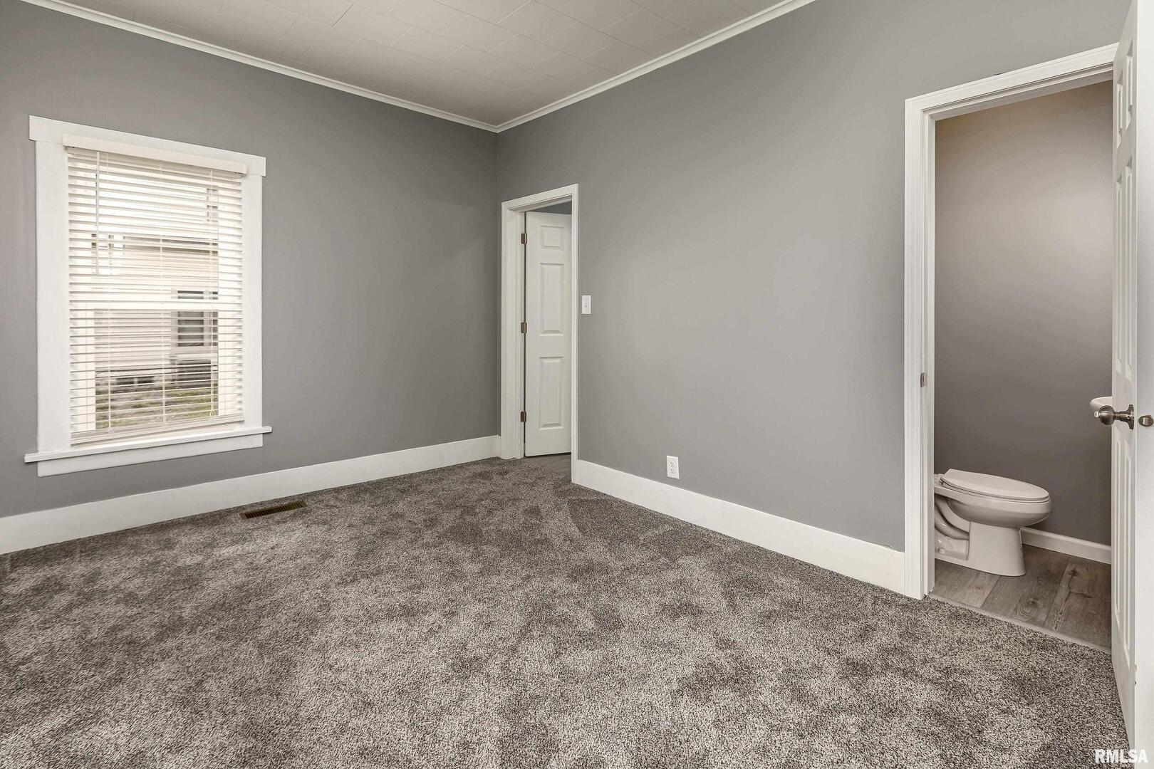 810 East Main Street West Frankfort, IL 62896 - Photo 21 of 35