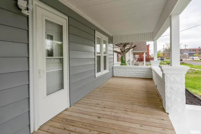 $149,000 | 810 East Main Street, West Frankfort, IL 62896