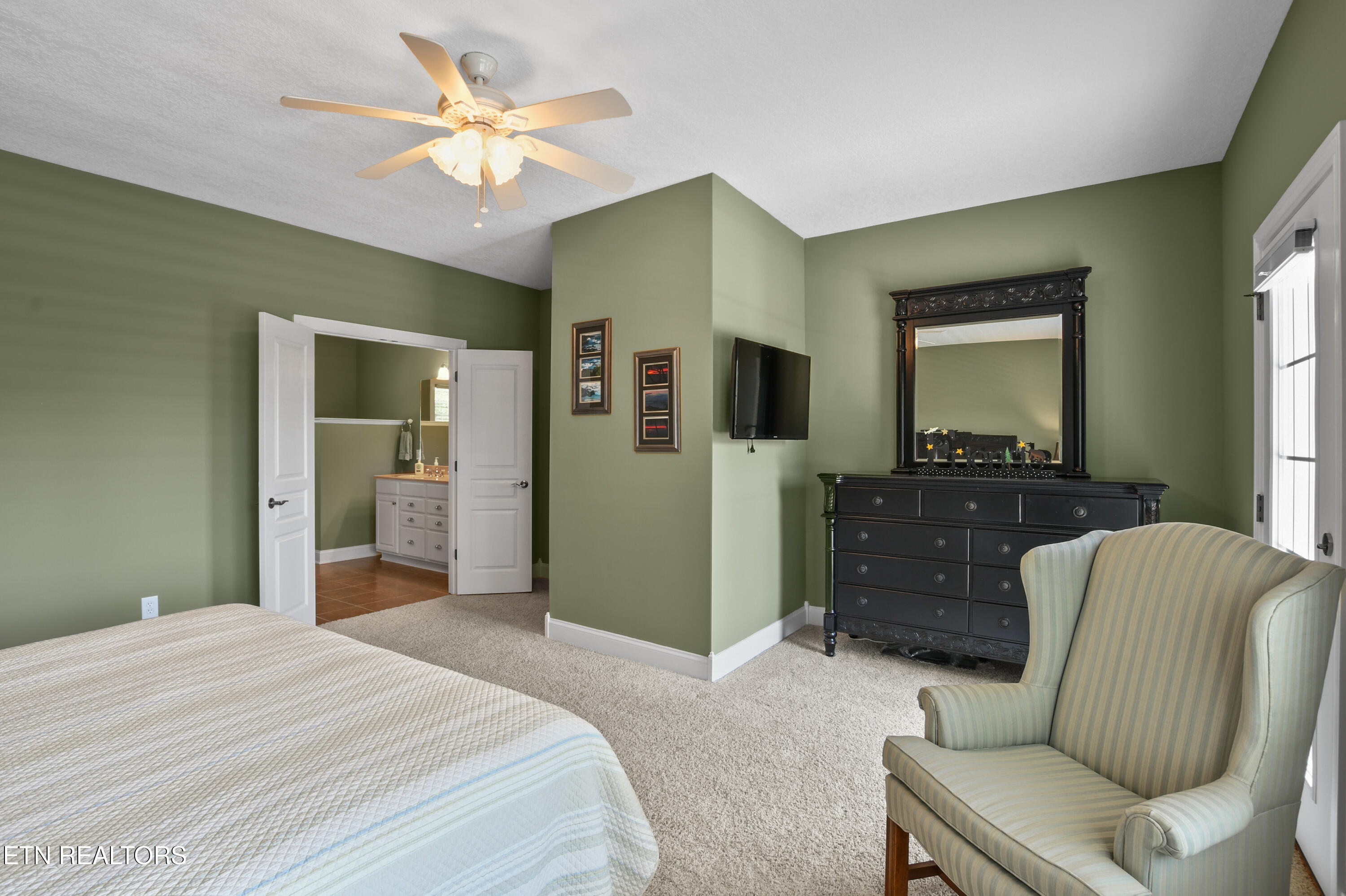 111 Deer Run Point La Follette, TN 37766 - Photo 22 of 48 DSC_1561