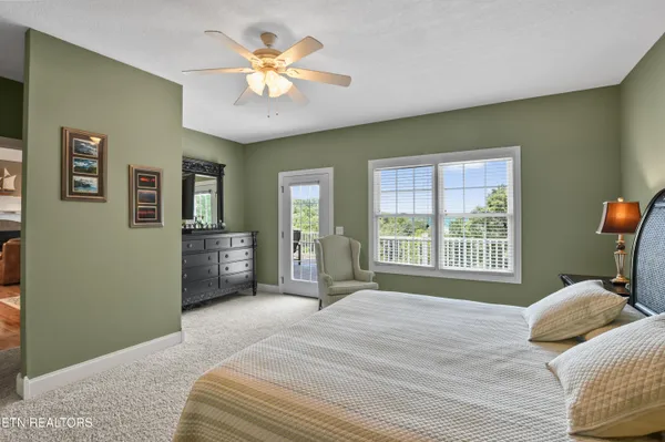 $859,000 | 111 Deer Run Point, La Follette, TN 37766