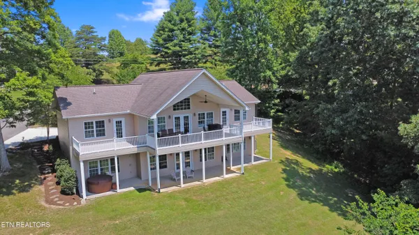 $859,000 | 111 Deer Run Point, La Follette, TN 37766